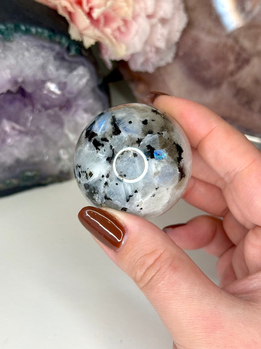 131g Flashy Moonstone Sphere