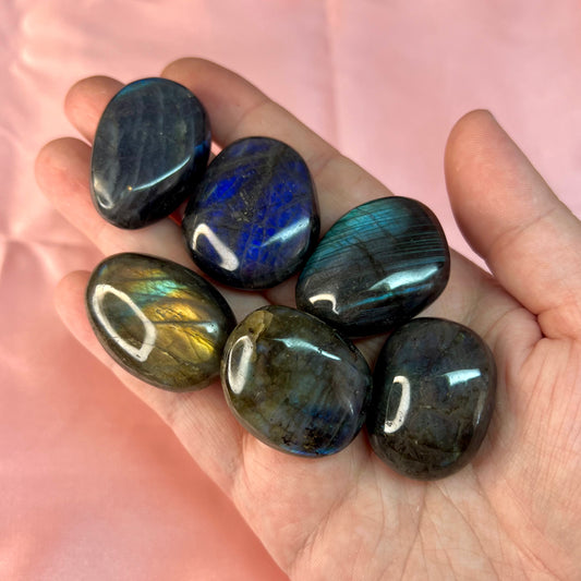 Baby Labradorite Palmstone