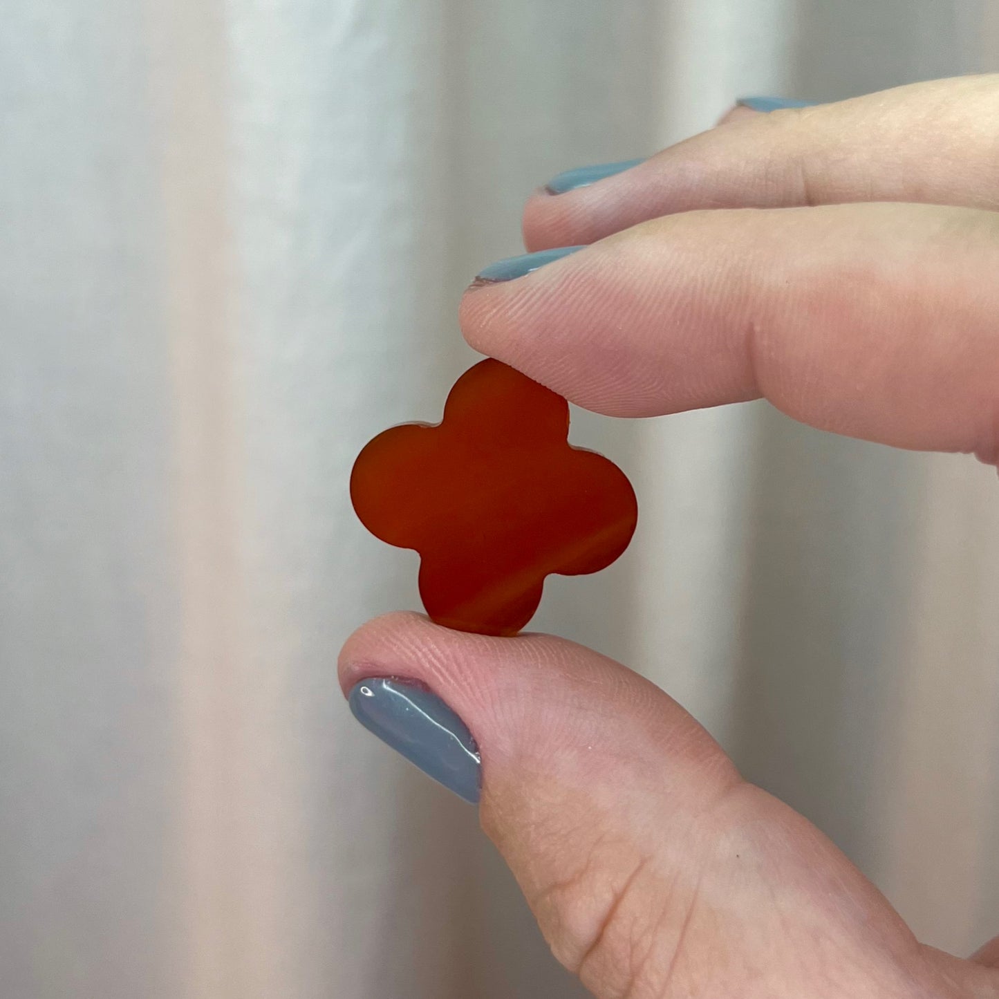 Carnelian Mini Clover Carving